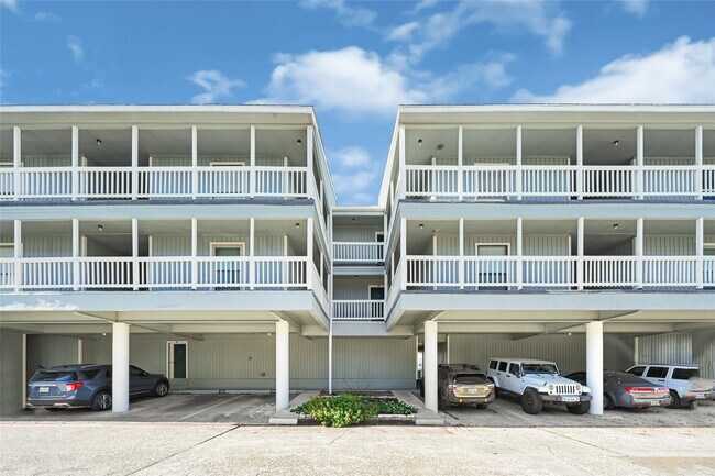 Building Photo - 4011 NASA Road 1