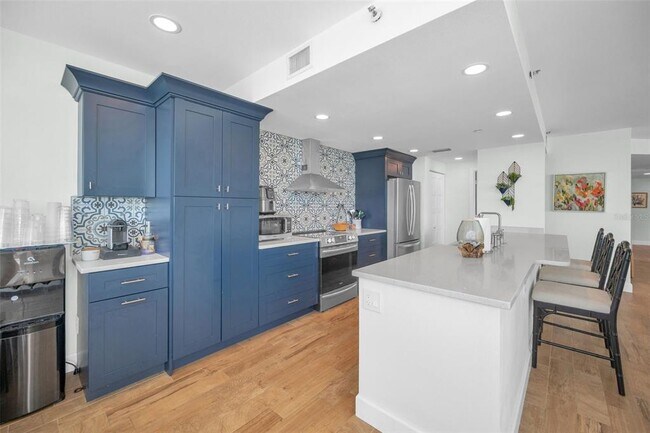 Building Photo - 1520 Gulf Blvd