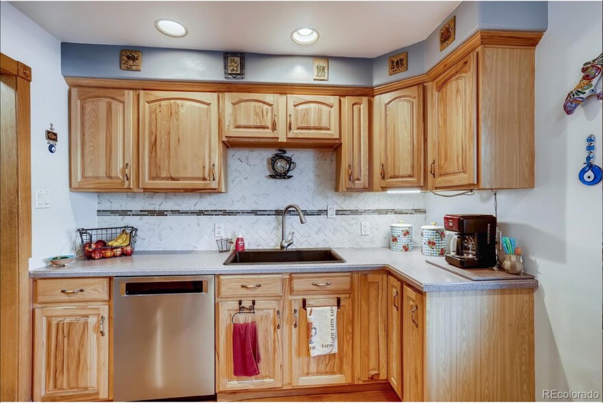 Building Photo - 3735 w 78th Ave