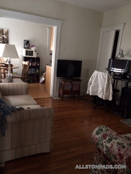 Building Photo - 109 Brainerd Rd