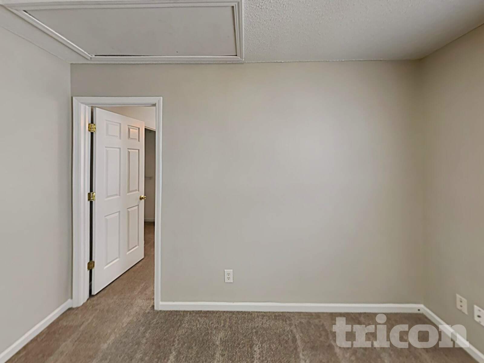Building Photo - 945 Schofield Ln