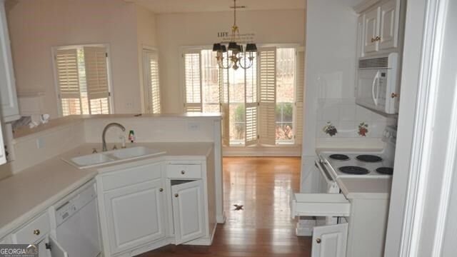Building Photo - 105 Pine Knoll Trce