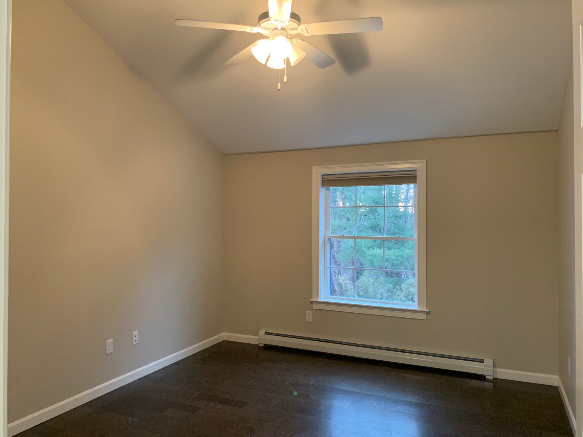 Building Photo - 9 Cascade Rd