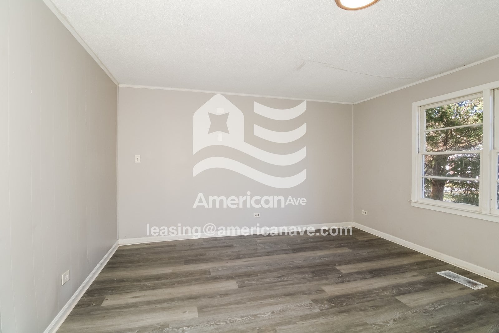 Building Photo - 2647 Trull St