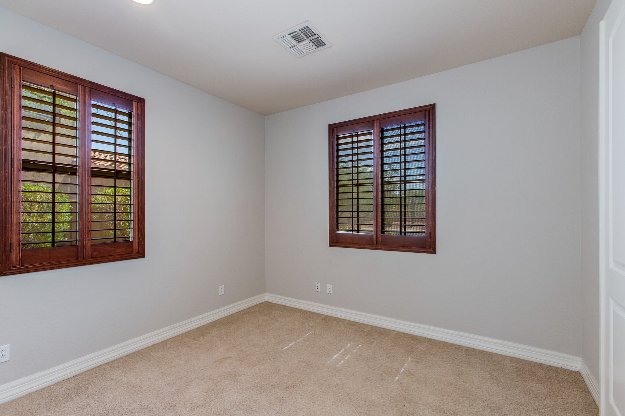 Building Photo - 22420 N 37th Run