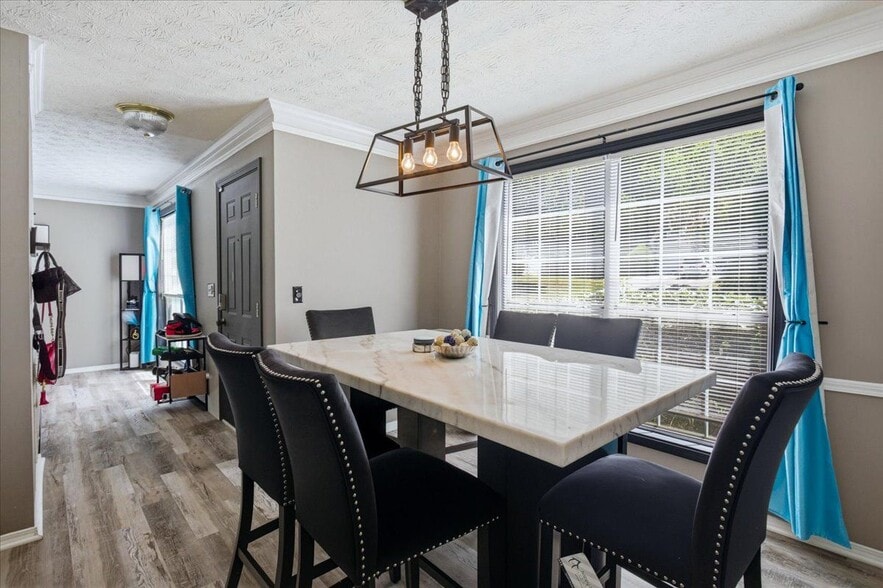 Building Photo - 1459 Bridgewater Branch