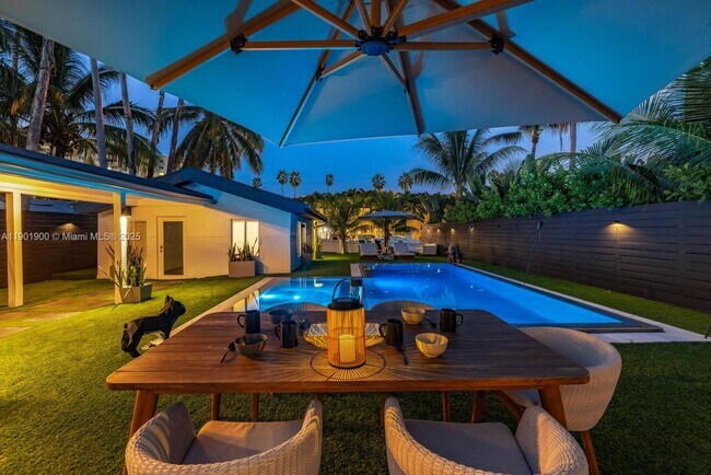 Building Photo - 901 NW 7th Street Rd