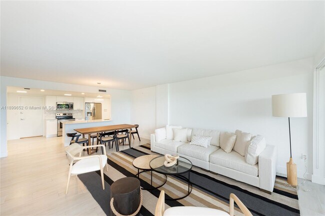 Building Photo - 155 Ocean Ln Dr