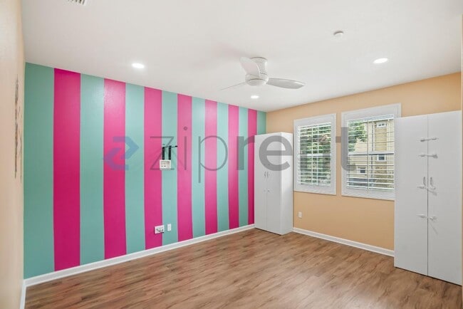 Building Photo - 1210 Coyote Creek Way