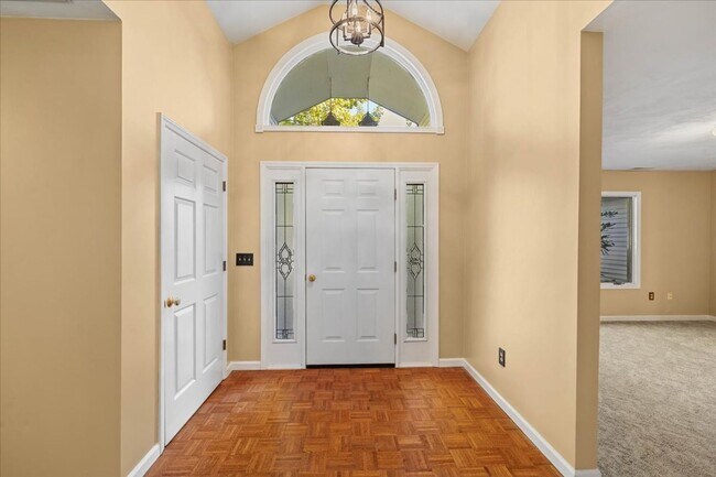 Building Photo - 1102 Mourning Dove Dr