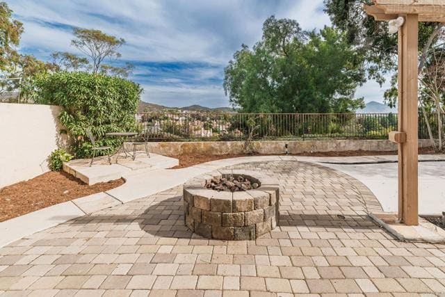 Building Photo - 507 Avenida Blanco