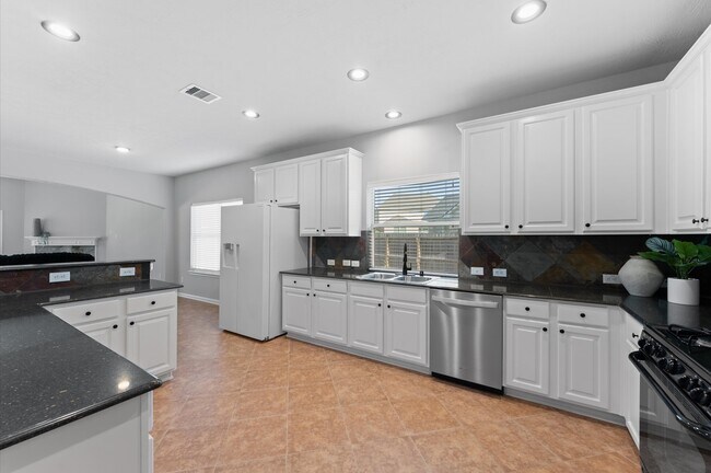 Building Photo - 8523 Sweetstone Field Ct