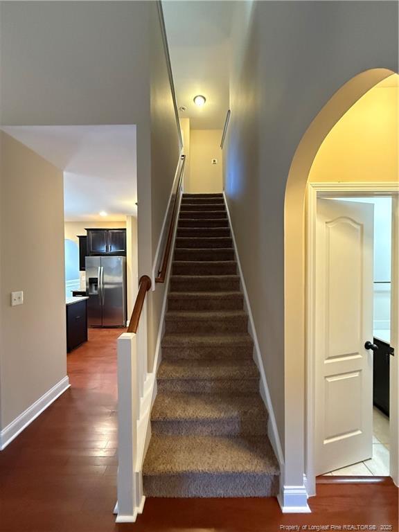 Building Photo - 495 Rolling Pines Dr