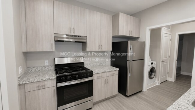 Building Photo - Handicap-Accessible Apartment — Updated, Convenient & Move-In Ready 09/08/26