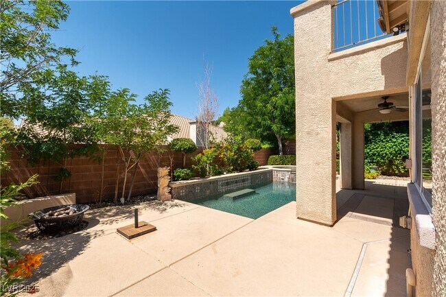 Building Photo - 11409 Via Spiga Dr