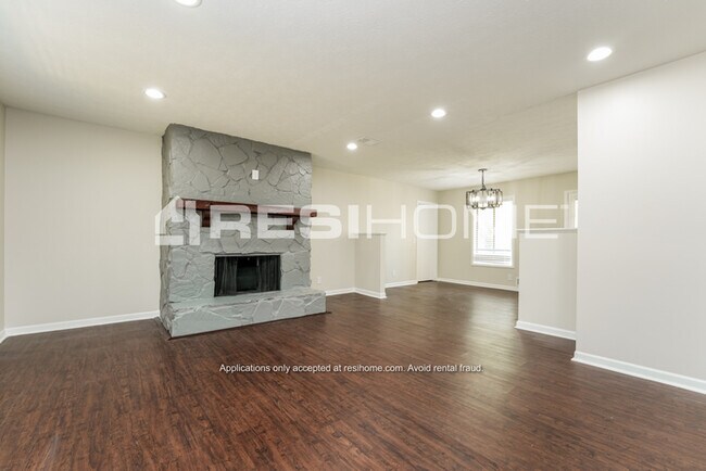 Building Photo - 1763 Stag Dr NW