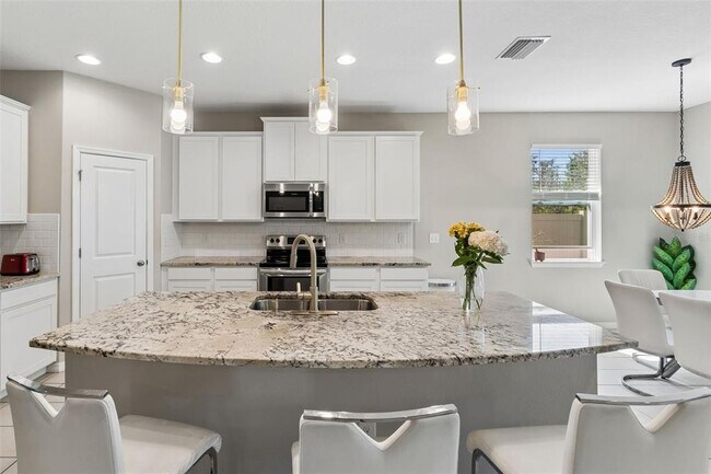 Building Photo - 2959 Storybrook Preserve Dr