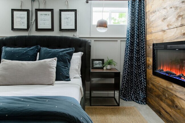 Building Photo - 7947 10th Ave SW