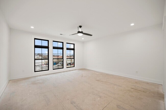 Building Photo - 4161 Cocos Wy