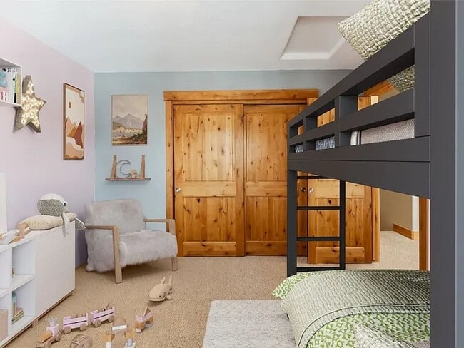 Building Photo - Winter Seasonal Rental- Woodworks 6726