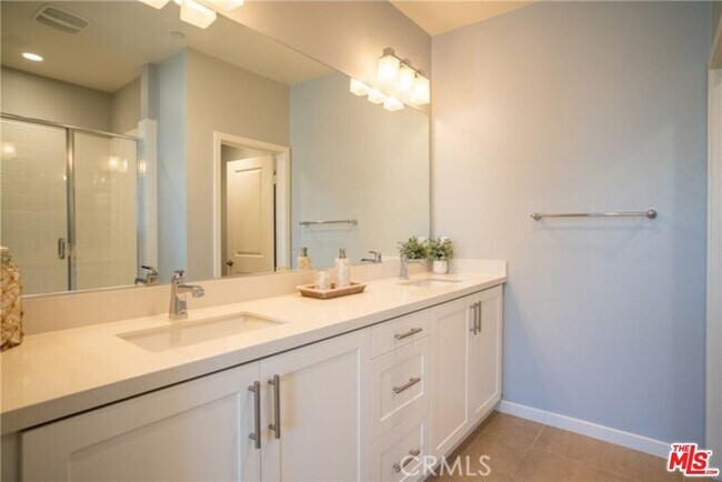 Building Photo - 148 Terrapin