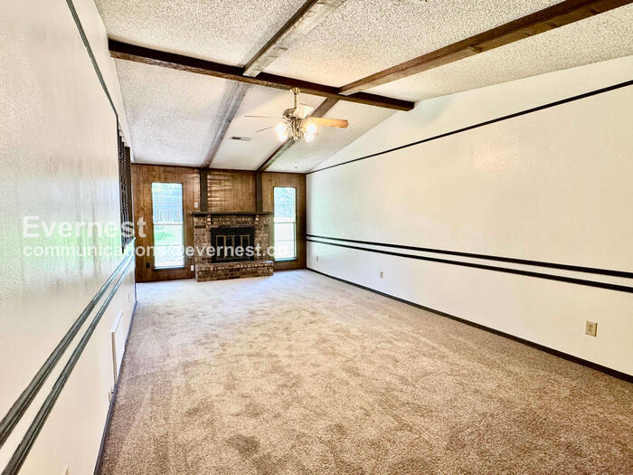 Building Photo - 4325 S Ash Ave