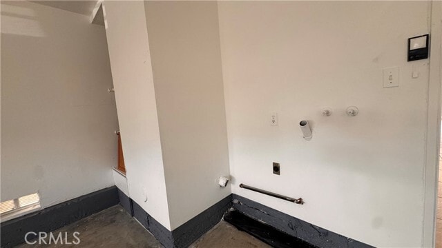 Building Photo - 815 Alpine Dr