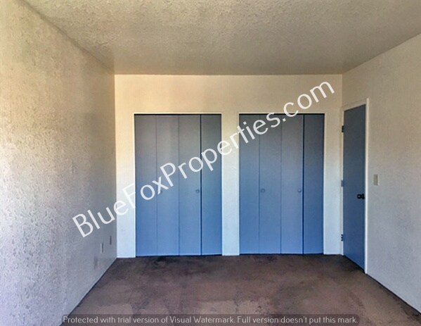 Building Photo - 234 E Pastime Rd