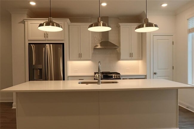 Building Photo - 4231 Millcroft Pl