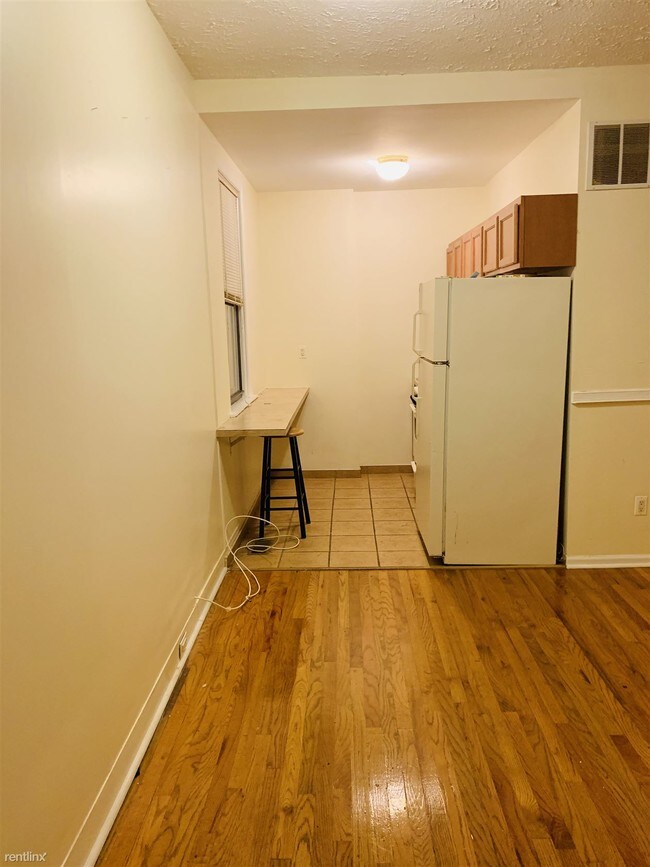 Building Photo - 316 N Paca St