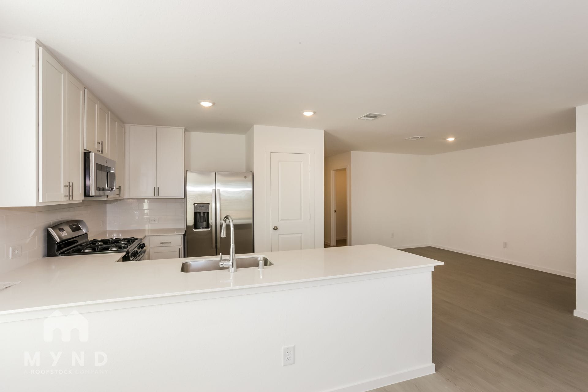 Building Photo - 2757 Mistwood Dr