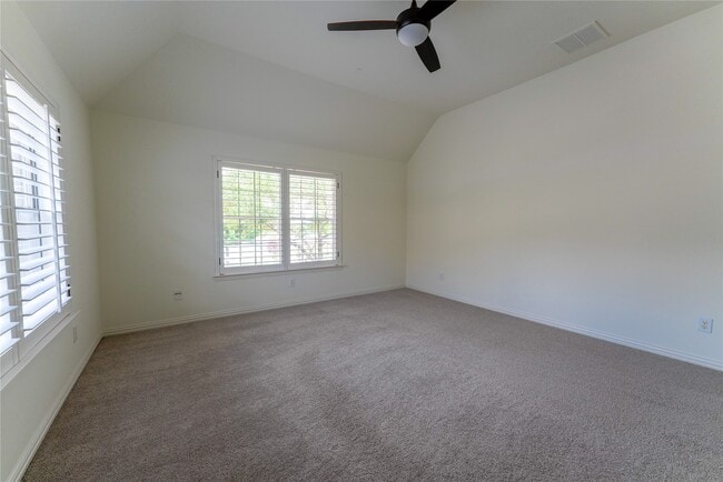 Building Photo - 25411 Springwood Lake Dr