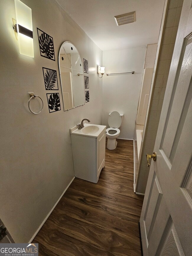 Building Photo - 1252 Lawrenceville-Suwanee Rd