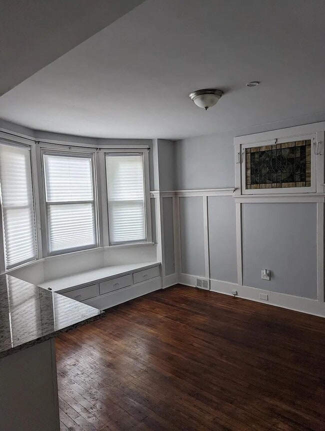 Building Photo - Available 8/7/26 – Charming 3 Bedroom Home in Brookline | $1,650/Month