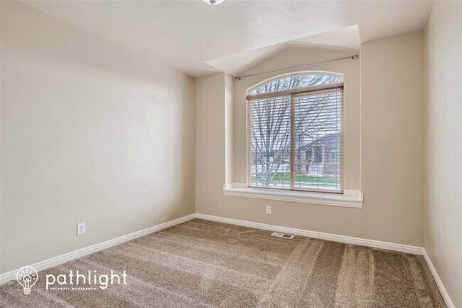 Building Photo - 2555 N 2675 W, Farr West, UT, 84404