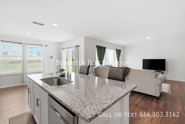 Building Photo - 1313 Duffers Ln