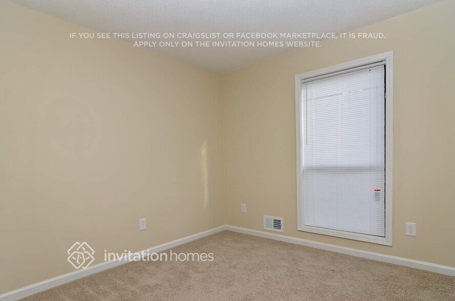 Building Photo - 6712 Songwood Dr