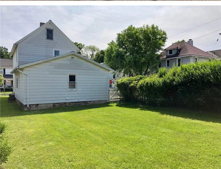 Backyard - 38 Jefferson Ave