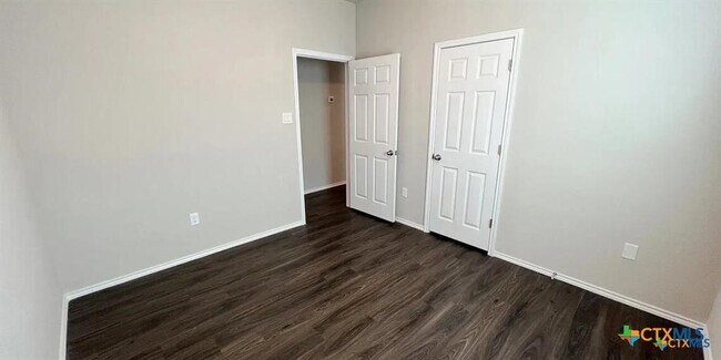 Building Photo - 3414 Scott Cir
