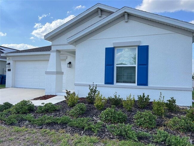 Building Photo - 688 Silver Palm Dr