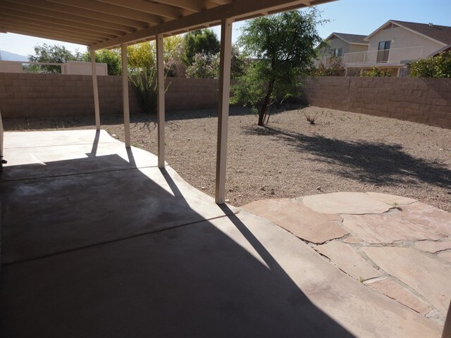 Building Photo - 2435 W Waterway Pl