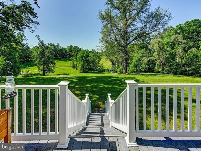 Building Photo - 1552 Glencoe Rd