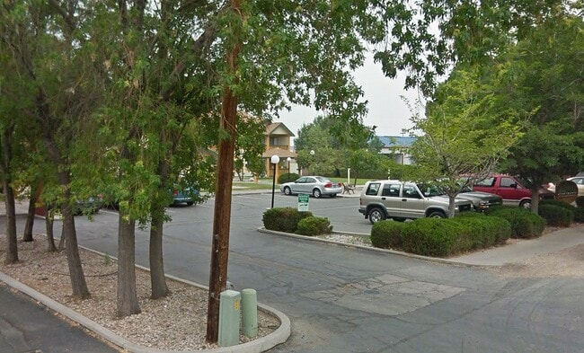 Building Photo - 1885 Auction Rd