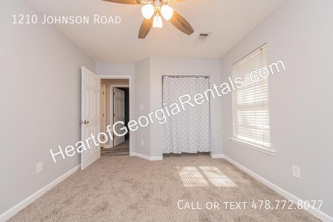 Building Photo - 1210 Johnson Rd