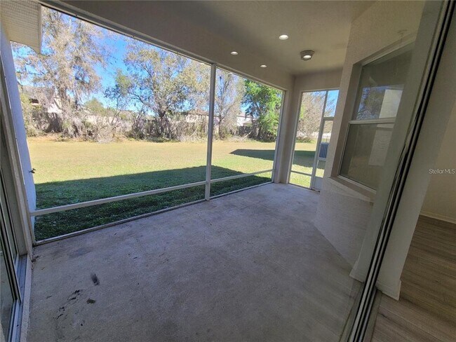 Building Photo - 30741 Pumpkin Ridge Dr