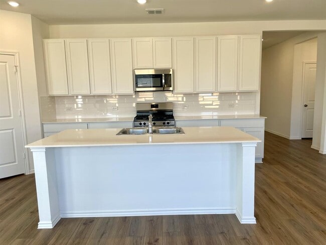 Building Photo - 234 Magalia Ln