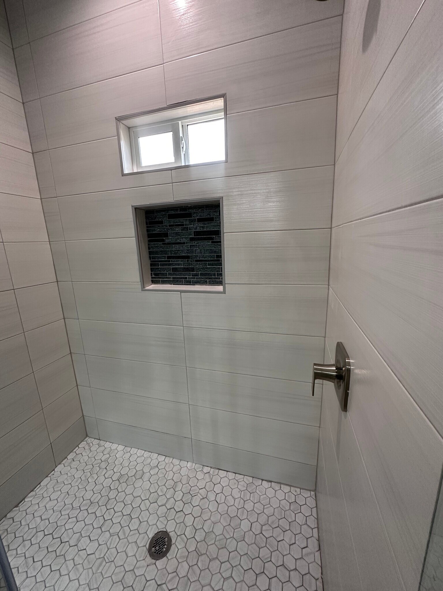 Building Photo - 2417 Indian Creek Ave