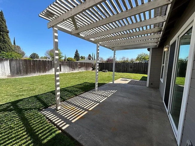 Building Photo - single-family home located in a cul-de-sac