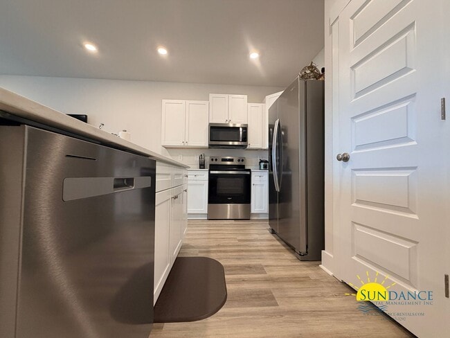 Building Photo - Beautiful 2 Story Townhouse in Milton – Close to Schools, Shopping & NAS Whiting Field!