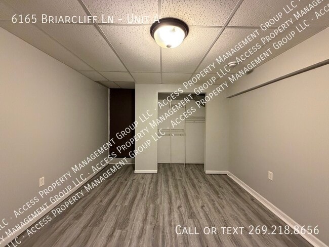 Building Photo - 6165 Briarcliff Ln